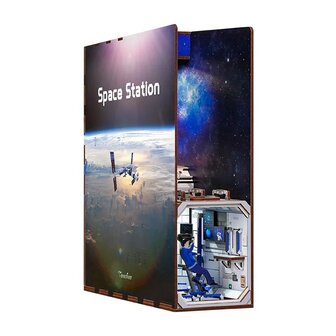 DIY Book Nook Boekensteun Space Station Bookend