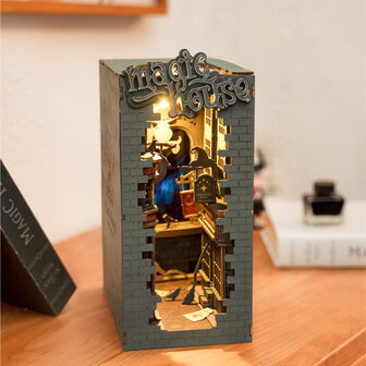 DIY Book Nook Boekensteun Magic House, Robotime