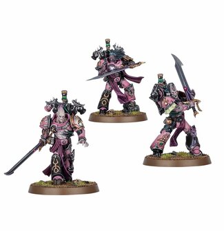 Warhammer 40,000 Emperor&#039;s Children Flawless Blades