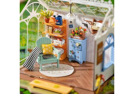 Robotime, DIY Dreamy Garden House met LED Verlichting