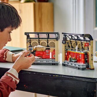 Lego Harry Poter Boekensteun: De Zweinstein&trade; Express