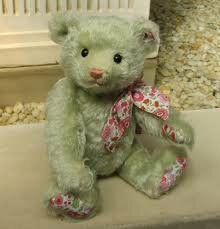 Steiff Fleur Teddybear 677960