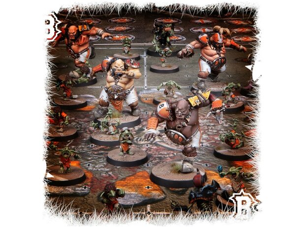 Warhammer Blood Bowl Ogre Team: Fire Mountain Gut Busters
