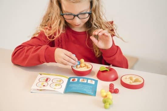 Smart Games Apple Puzzler