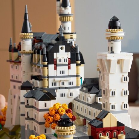 Lego Architecture Neuschwanstein