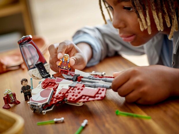 Lego Star Wars Ahsoka's Jedi Interceptor™