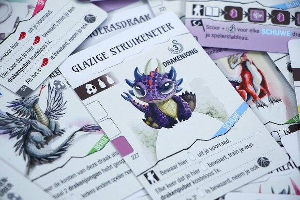 Wyrmspan: Drakenacademie - Bordspel 999 Games